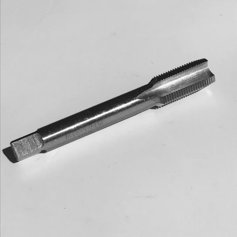 Бесплатная доставка 1 шт. HSSM35 Co5 сделано M12 * 0/1 25/1.5/1.75 мм машина прямые флейты кран