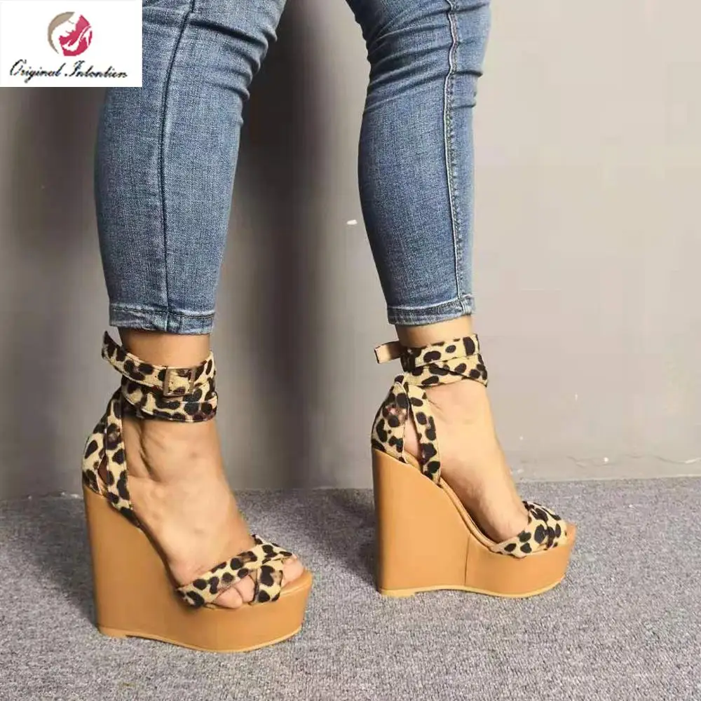 Оригинальные Модные женские босоножки Босоножки на платформе с перекрестной
