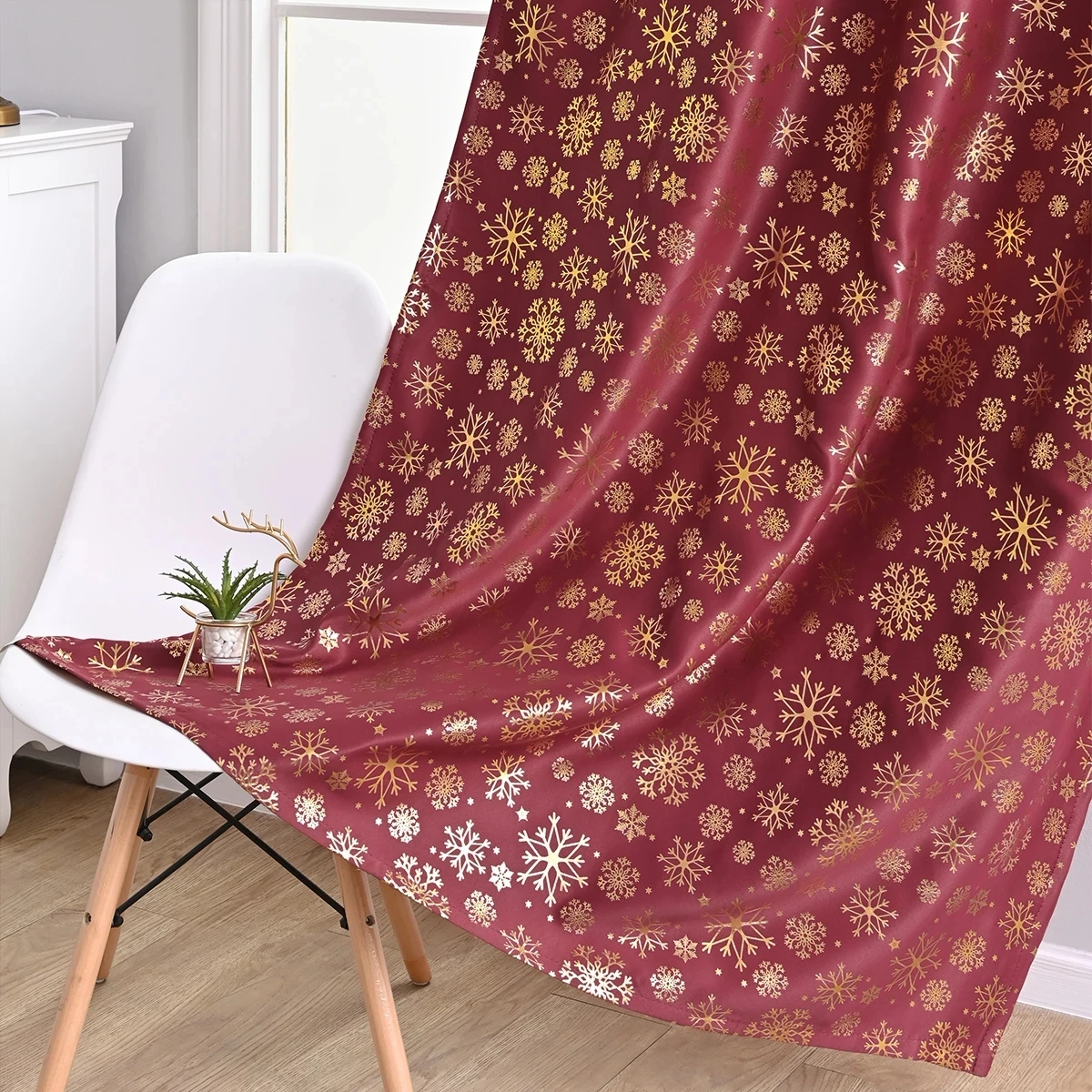 

Snowflake Print Christmas Curtains Living Room Red Decor Gold Stamping Window Drapes Treatment Shading Curtains rideau rouge