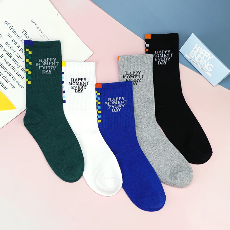 

Высококачественные дышащие уличные хлопковые носки унисекс в стиле хип-хоп для езды на велосипеде и других видов спорта на открытом воздух...