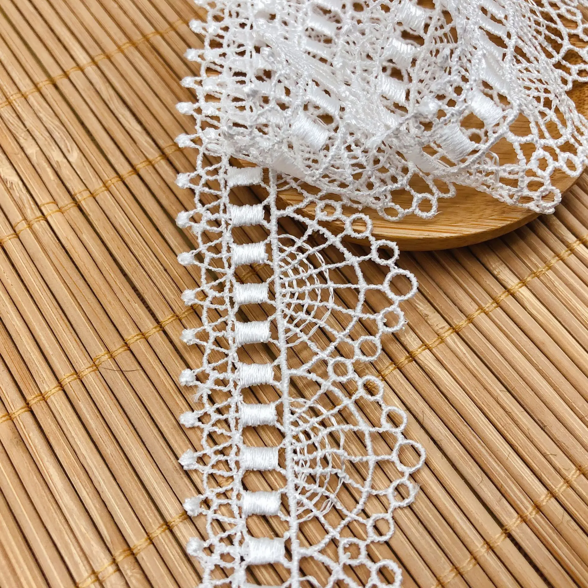 Ажурная вышивка на цепочке до ключиц пижама нижнее белье кружевные Обрезанные