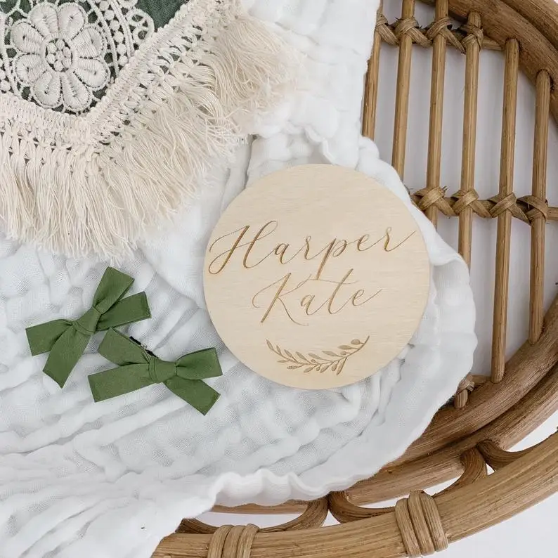 Деревянный знак имени ребенка с гравировкой объявление зубной налет декор для