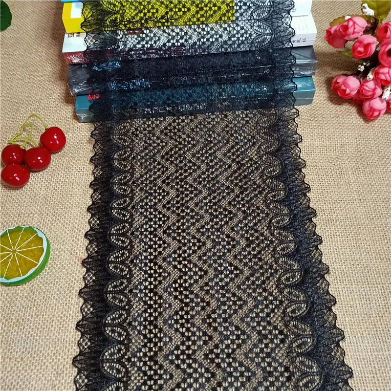 Женская ночная рубашка белая красная Шантильи ширина 20 см | Дом и сад