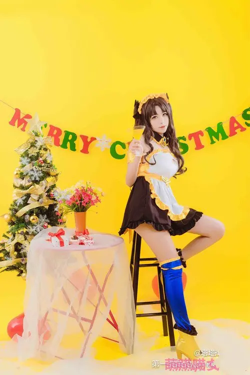 

Anime Fate/EXTRA CCC Ishtar Glistening Maid Outfit Uniform Cosplay Costume For Halloween Carnival Costume