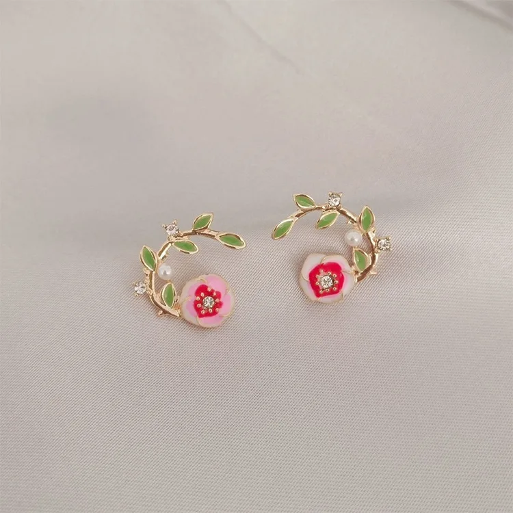 pin French retro literary style earrings flowers and leaves niche personality high sense | Украшения и аксессуары