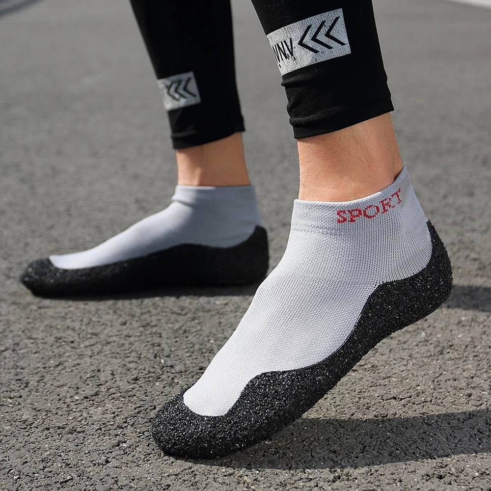 

2021 New Unisex Casual Sock Shoes Minimalist Light Couple Yoga Shoes Women Men Beach Sport Swimming Training Wading Footwear