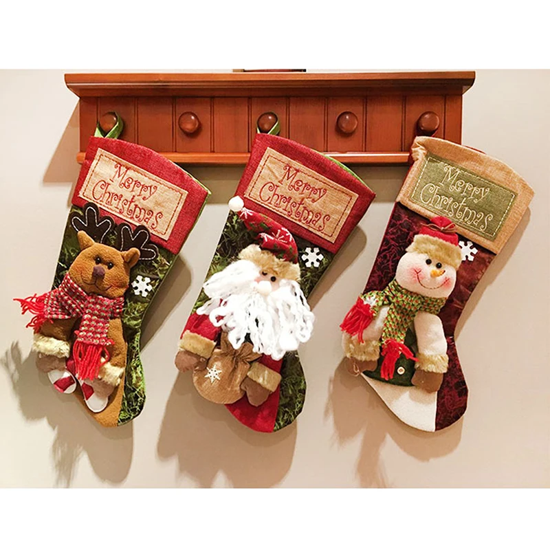 

2021 New Hot Large Stockings Santa Elk Fabric Gift Socks Christmas Lovely Bag For Children Fireplace Tree Christmas Decoration
