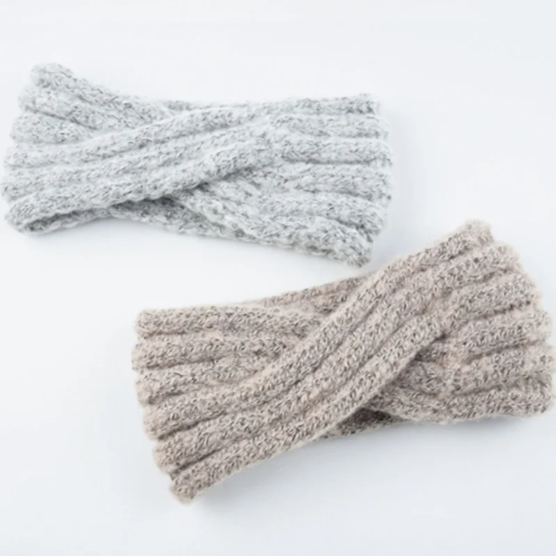 Повязка на голову женская с бантом модная эластичная спортивная лента для волос