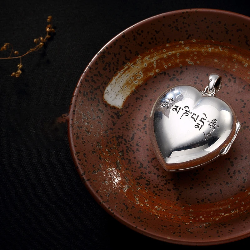 Настоящее серебро 925 пробы серебряные со стразами кулон в форме сердца ожерелье