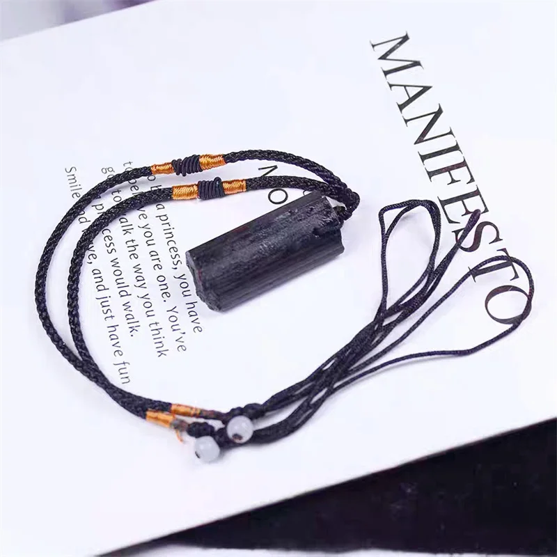 

Fashion Crystal Gem Healing Stone Black Tourmaline Stone Pendant Necklace Crystal Gem Specimen