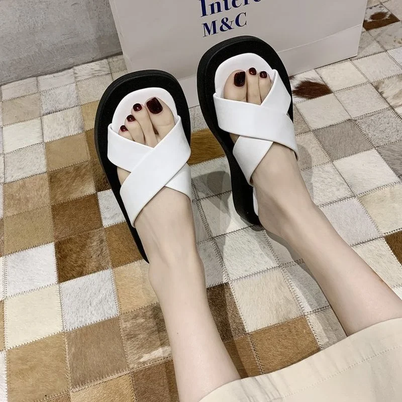

2021 Solid slippers women fashion shoes