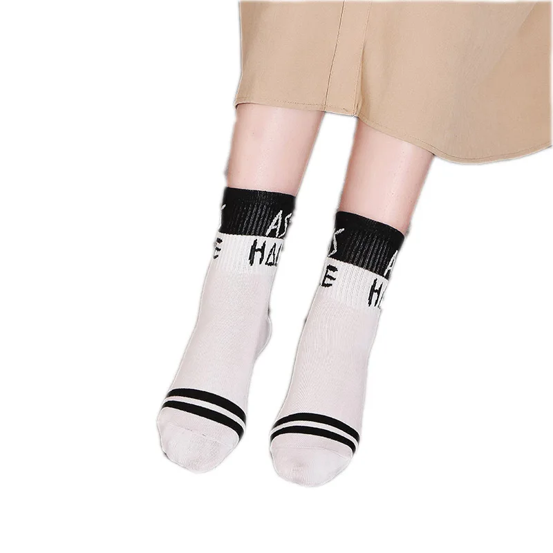 

Clearance Sale Letter Print Women Socks Fashion Casual Breathable Crew Socks Cotton Soft Harajuku Hip Hop Skateboard Long Socks