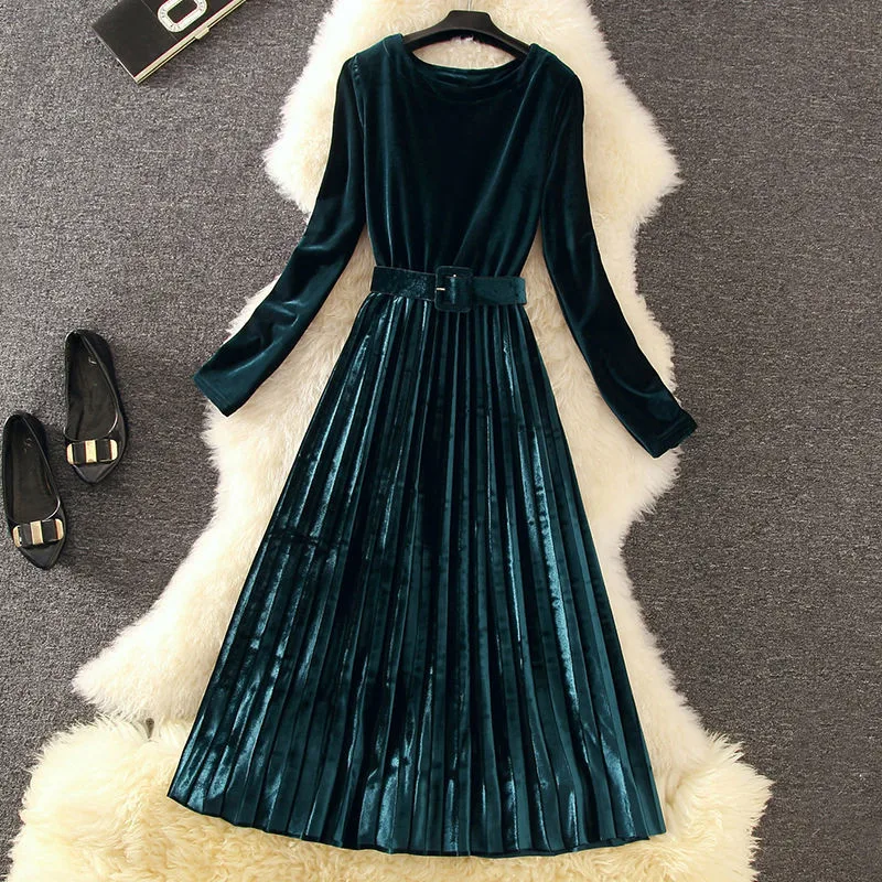 Зимнее теплое бархатное плиссированное платье для женщин больших размеров