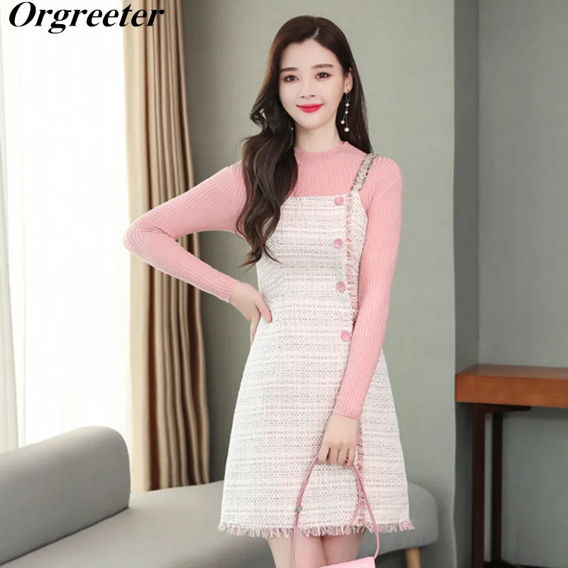 Женский твидовый костюм из двух предметов однотонный розовый вязаный свитер и