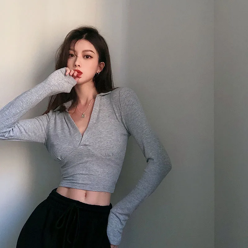 

2021 New Hong Kong Style V-neck T-shirt Women's Summer Navel Bottoming Shirt Slim Lapel Long Sleeve Knitted Hot Girl Short Top