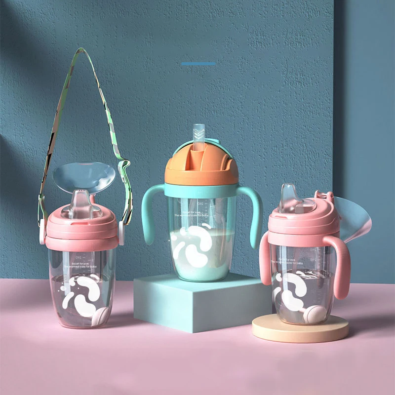 

300ml Baby Sippy Cup Cute Shape Anti-Choke Straw Baby Water Bottles for Kids Gravity Ball Drinking With Handle Cup