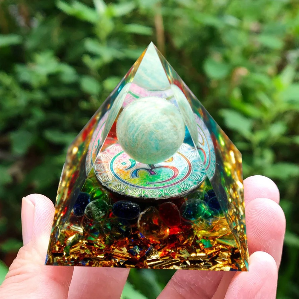 

Orgonite Pyramid Amethyst Peridot Healing Crystal Energy Generator Reiki Balancing Lucky Protection Meditation Craft Home Decor