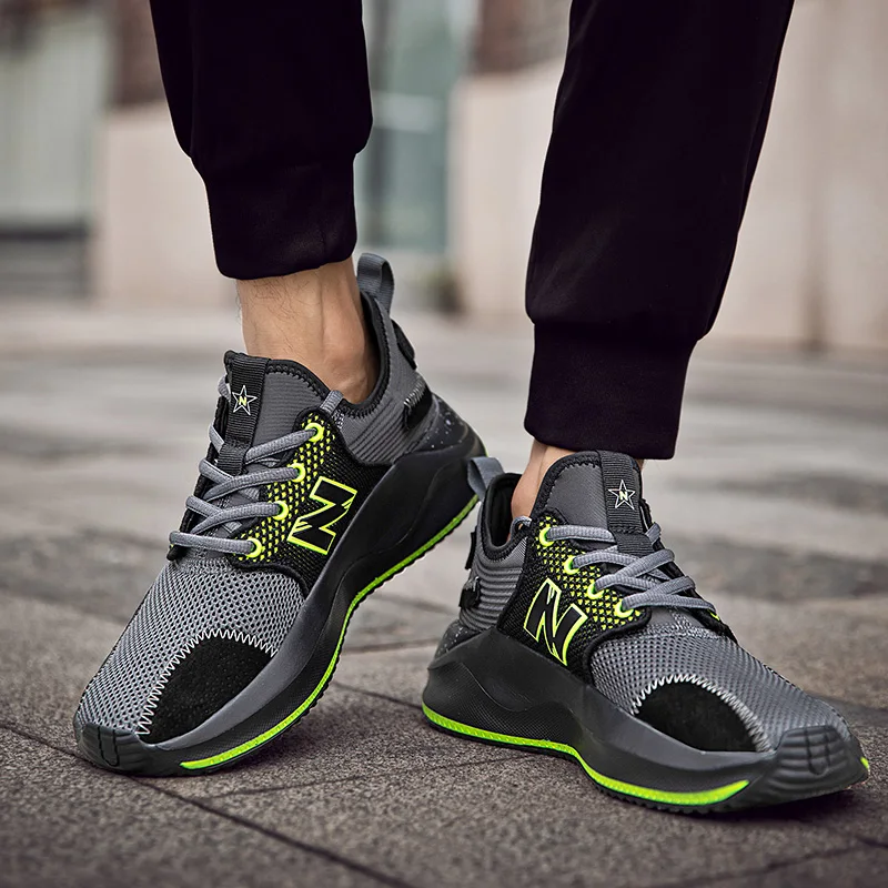 

New high-end men's sports balance shoes, outdoor fashion flying woven jogging shoes, cool casual shoes for youth in all seasons
