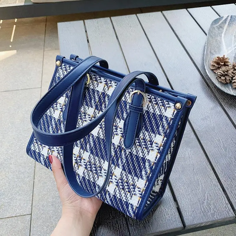 

Fashion Plaid Pattern Big Women Shoulder Bag Large Capacity Shopper Bags For Women Casual Woolen Handbags Women's Bag Tote Bags