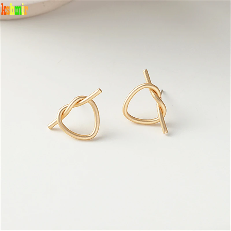 

kshmir Fashion retro design metallic thread heart-shaped earrings for women simple fashion matte texture earrings 2021
