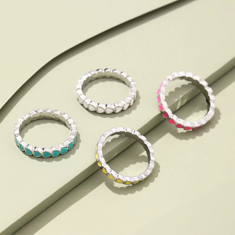 

2021 New Individuality Baroque Vintage Hit Colour Love Heart Metal Rings for Women Girls Party Jewelry