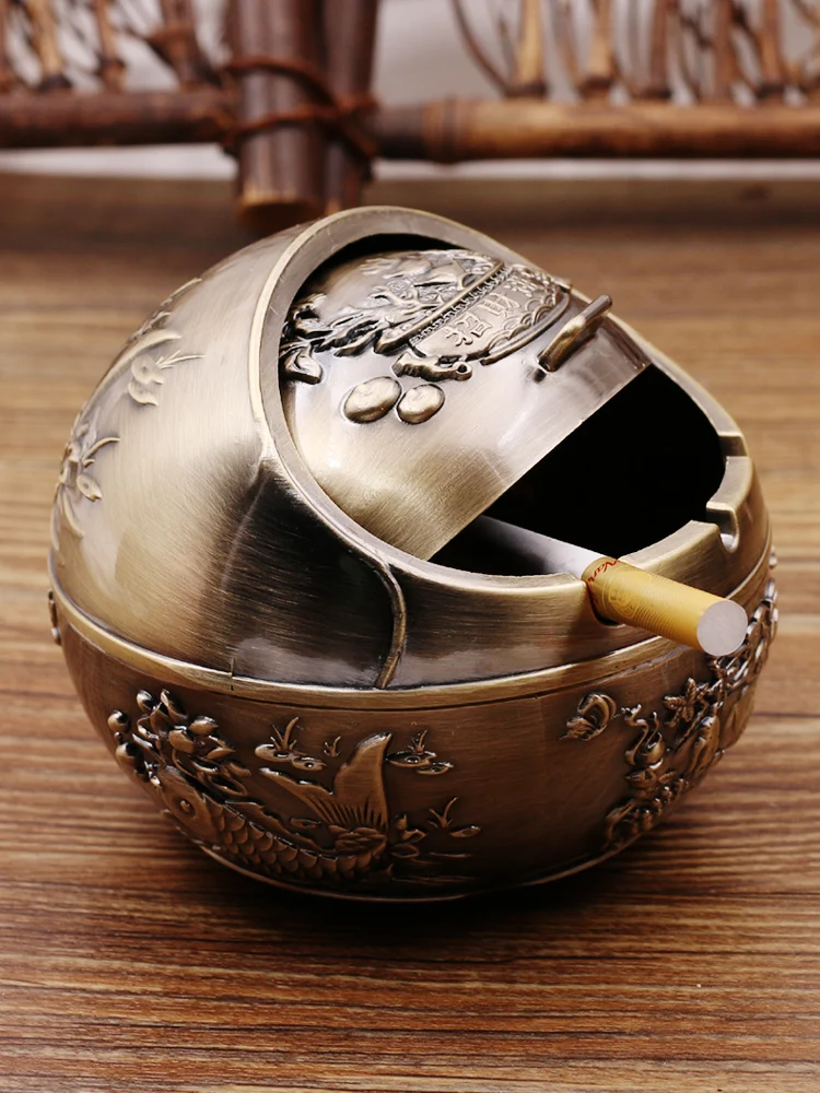 

Пепельница, креативная, персонализированная, запечатанная ветром, с крышкой светильник Светло-роскошная серая пепельница