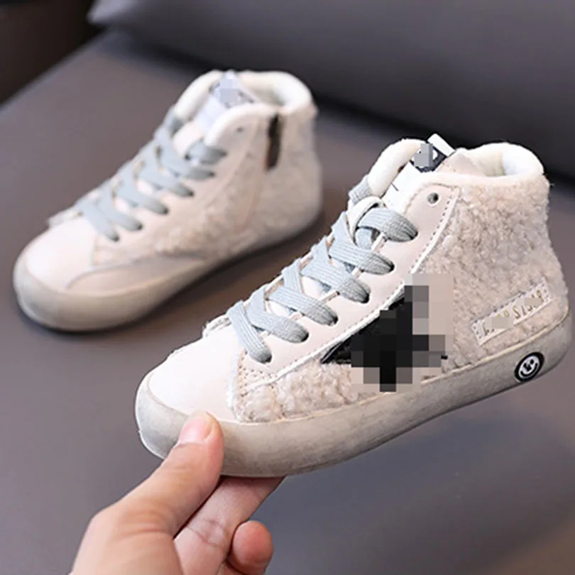 

2020 autumn and winter new children's second cotton sneakers Korean fashion stars plus velvet boys and girls casual shoes