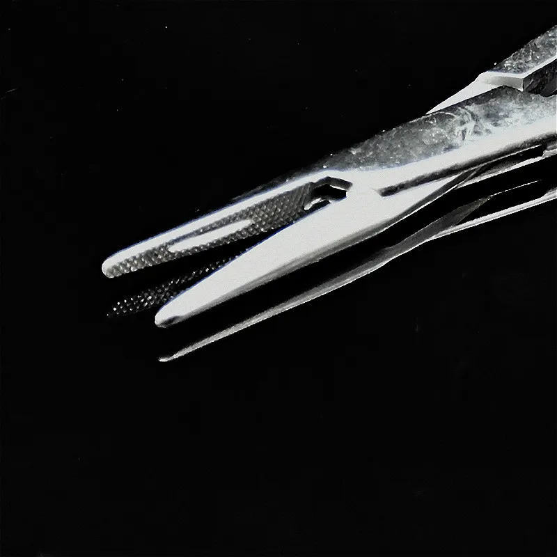 Thick Needle Clamp Stainless Steel Medical Stitching Forceps Surgical Pliers For Holding Suture With Groove 140mm 1 / PK | Канцтовары