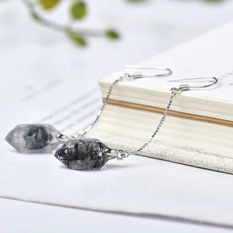 

Серебряные серьги-гвоздики с кристаллами QIANYA