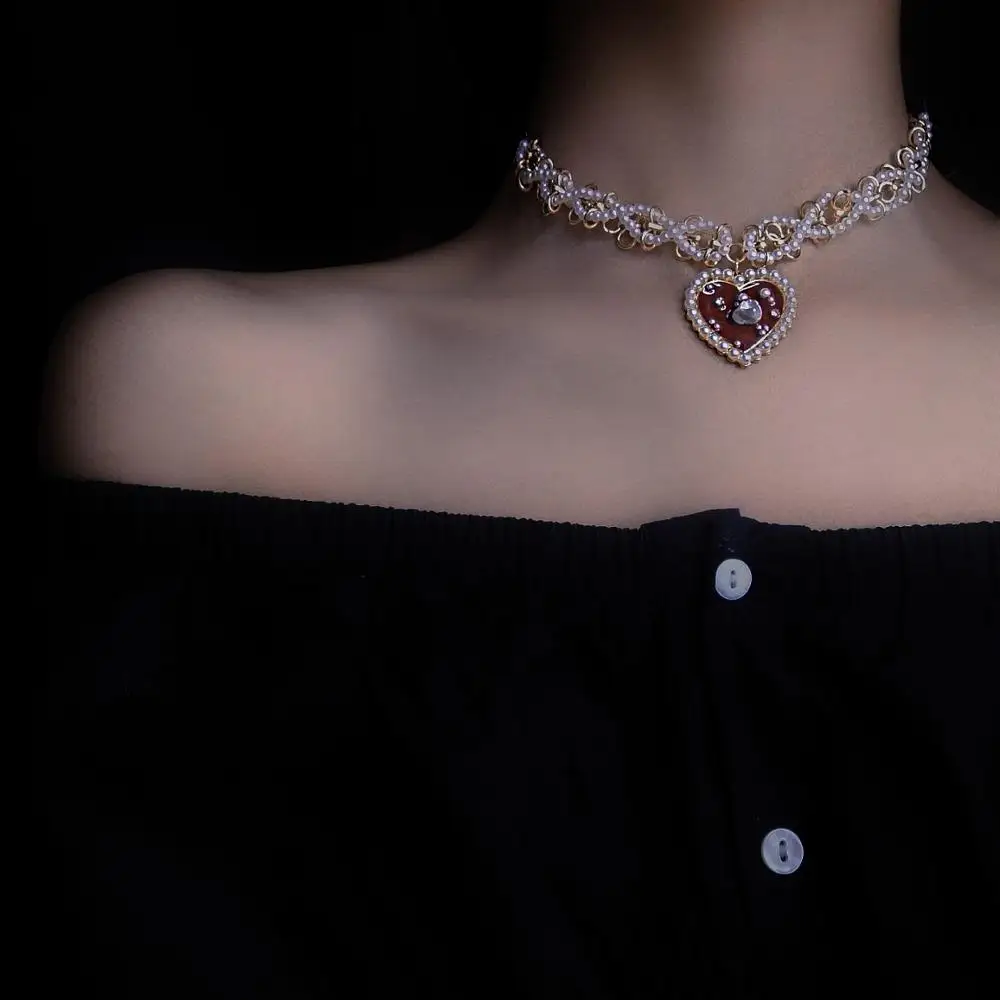

2020 ins wind pearl necklace female temperament collarbone chain fashion and personality