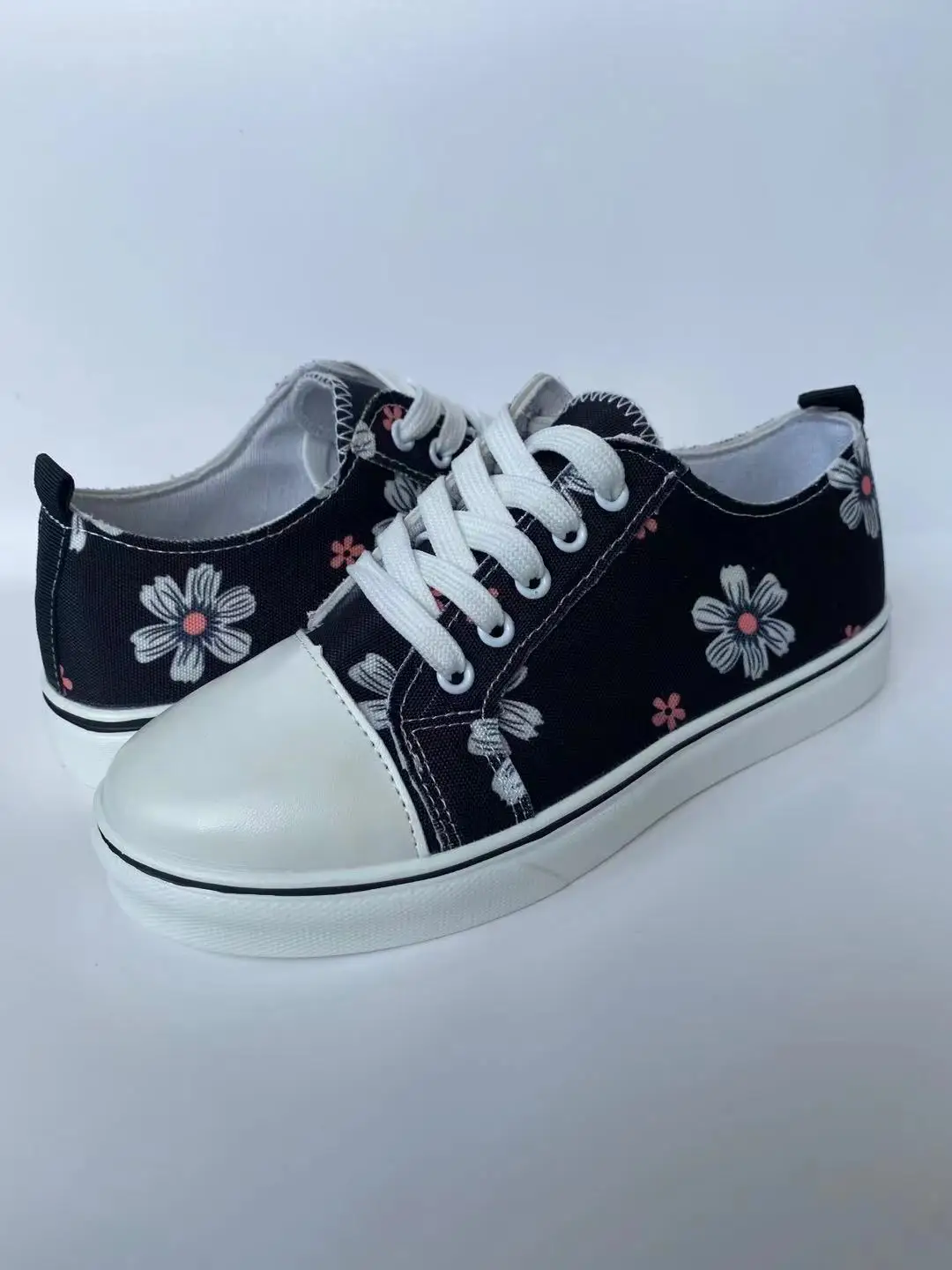 

2021 Top Selling Women Canvas Shoes Denim Thin Casual Spring Autumn T-tied Low-top Leisure Students Shoes Matching All Choice
