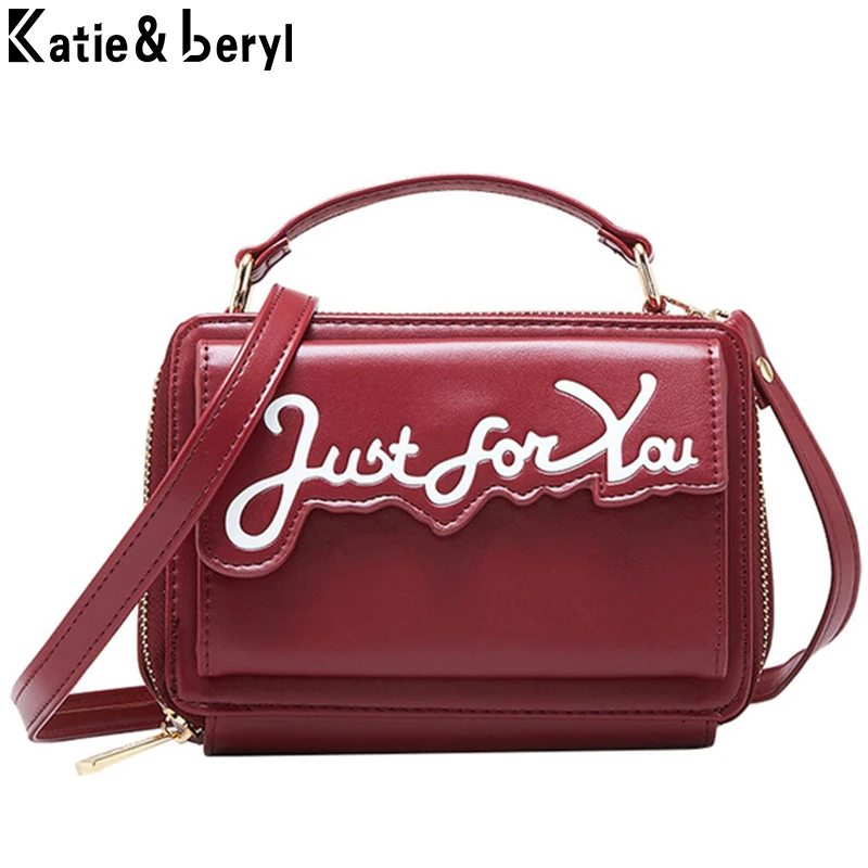 Брендовая сумка-мессенджер с надписью новинка 2020 женские маленькие сумки через