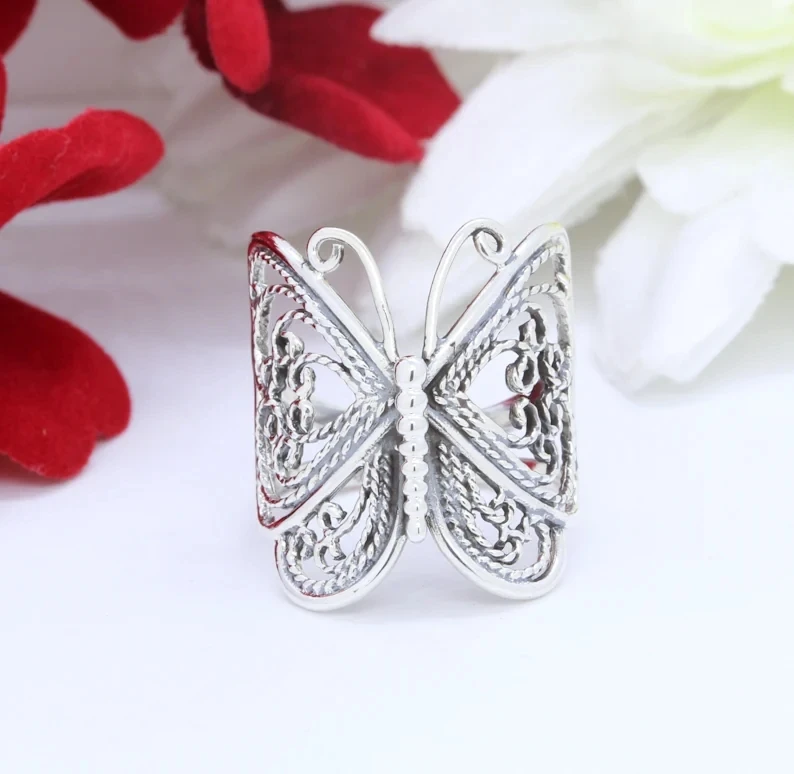 

Fashion Hollow Butterfly Rings for Women Punk White Silver Color Couple Wedding Ringa Statement Girls Friendship Party Jewelry