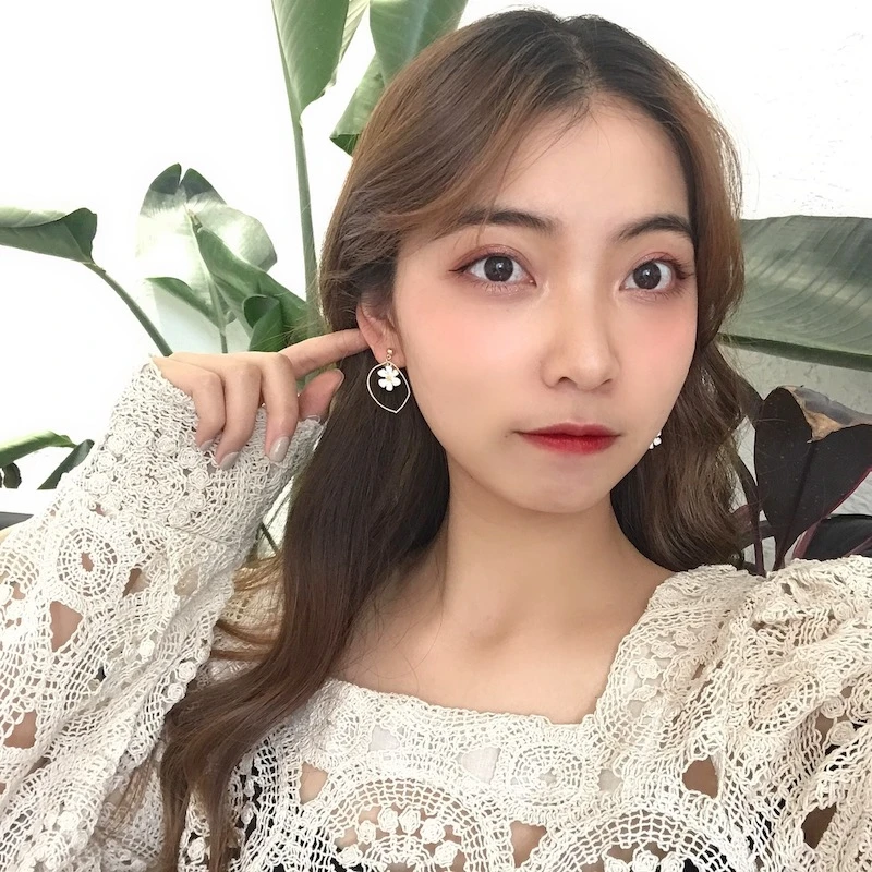 

Fashion New little Daisy fairy Asymmetry stud earrings gifts Geometric Flower Tassel Earrings Women Accessories Party Jewelry