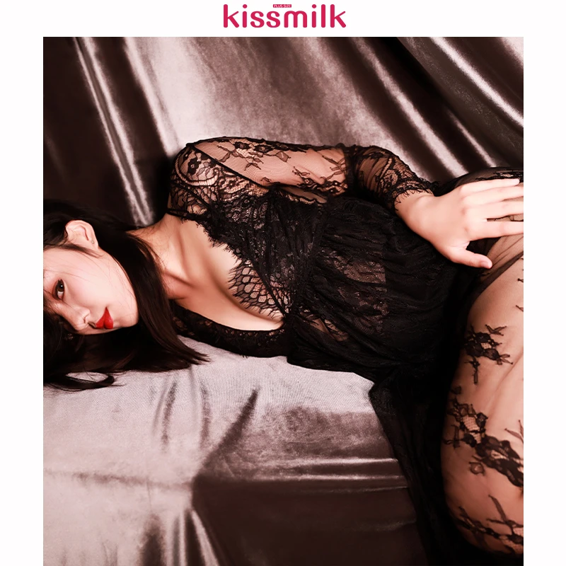 Женское Сетчатое платье KISSMILK черное Свободное с v-образным вырезом и длинным