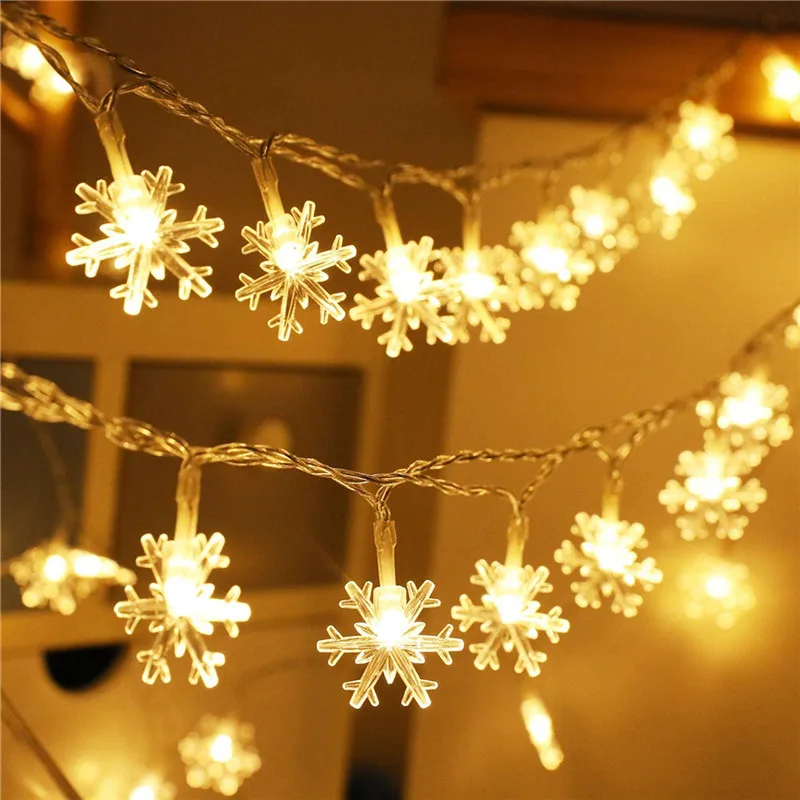 

Battery-operated Garland Christmas Ornaments Decoration For New Year 2022 1.5M 3M 6M LED Snowflakes String Lights Warm White