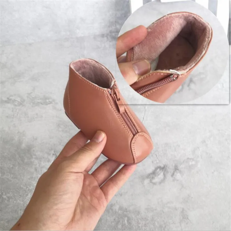 Ботинки-мартинсы для мальчиков и девочек черные или розовые однотонные простые