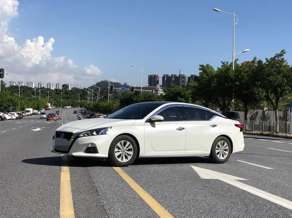 

ABS Chrome plastic Window Visor Vent Shades Sun Rain Guard car accessories For Nissan Teana 2019-2020