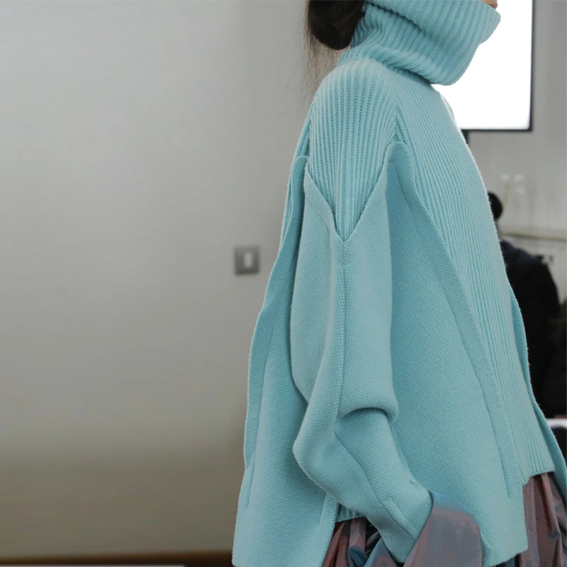 

Blue Turtleneck Sweater Jacket Loose Wool Hedging Autumn Knitted Thicken Womens Winter Sweaters