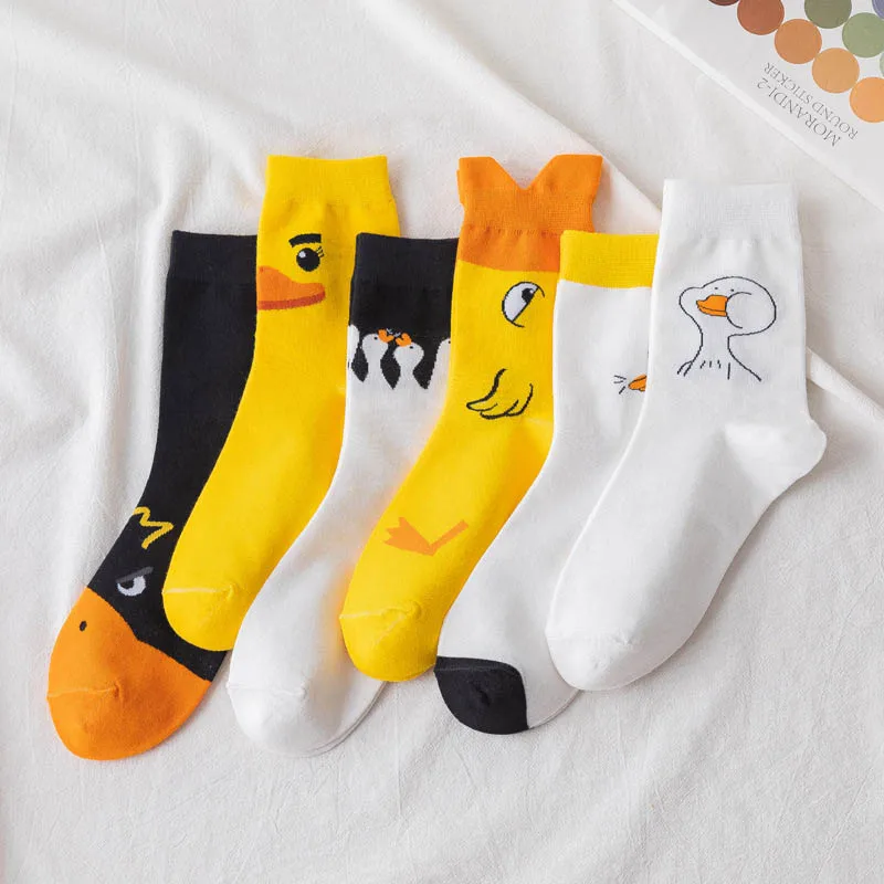 

New Japanese Style Cartoon Animal Duck Socks Cute Women Middle Tube Cotton Sock Happy Yellow Color Casual Breathable Soxs Female