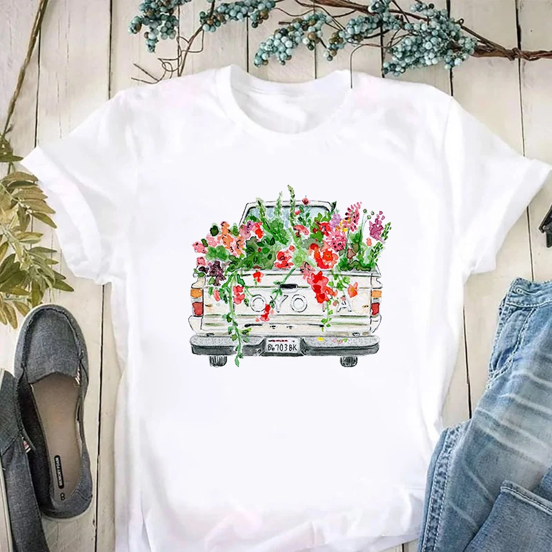 

Женская футболка с круглым вырезом и коротким рукавом