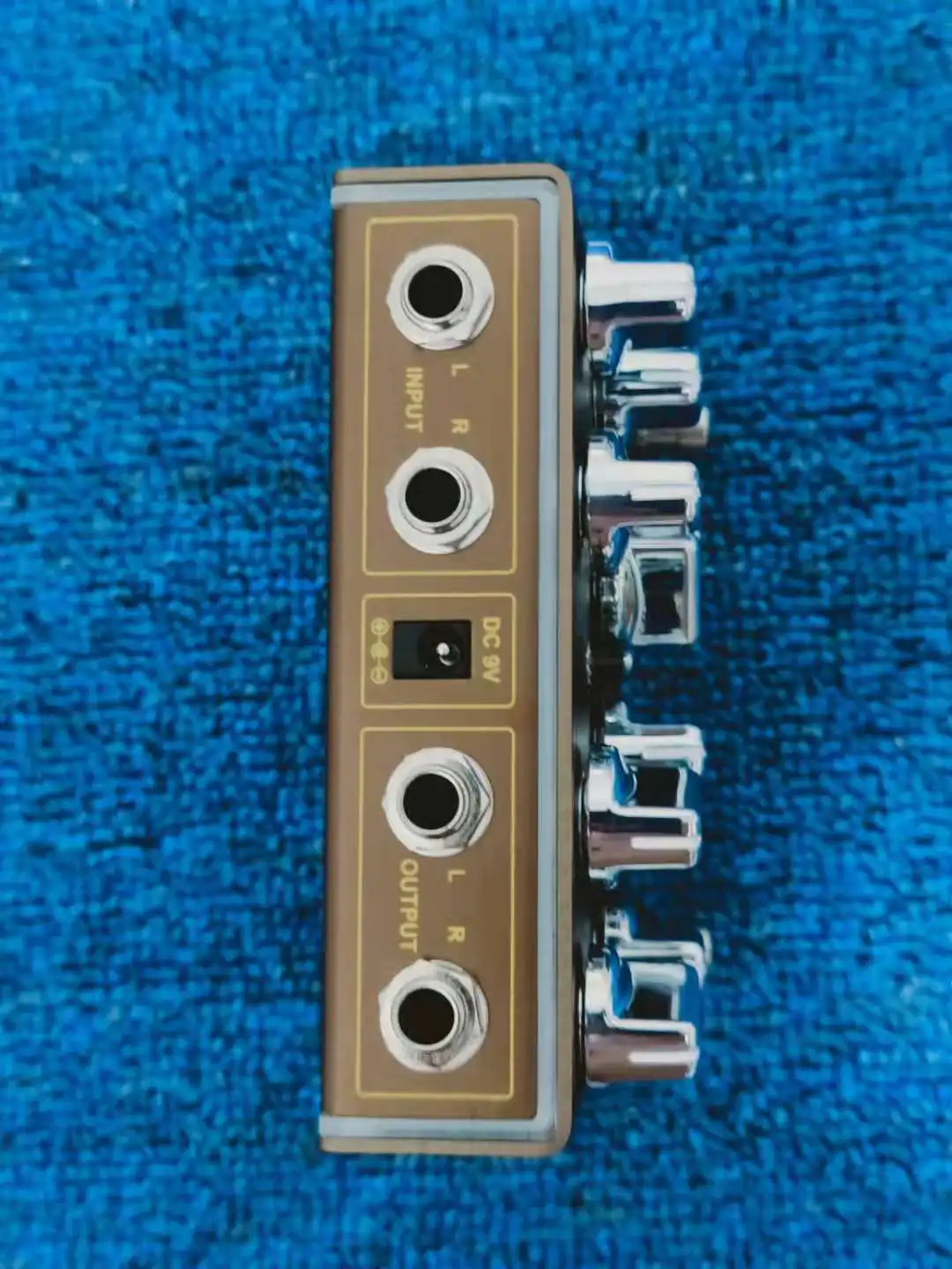 Аутентичная электронная гитара Joyo R series r-09 однокомпонентный двухканальный