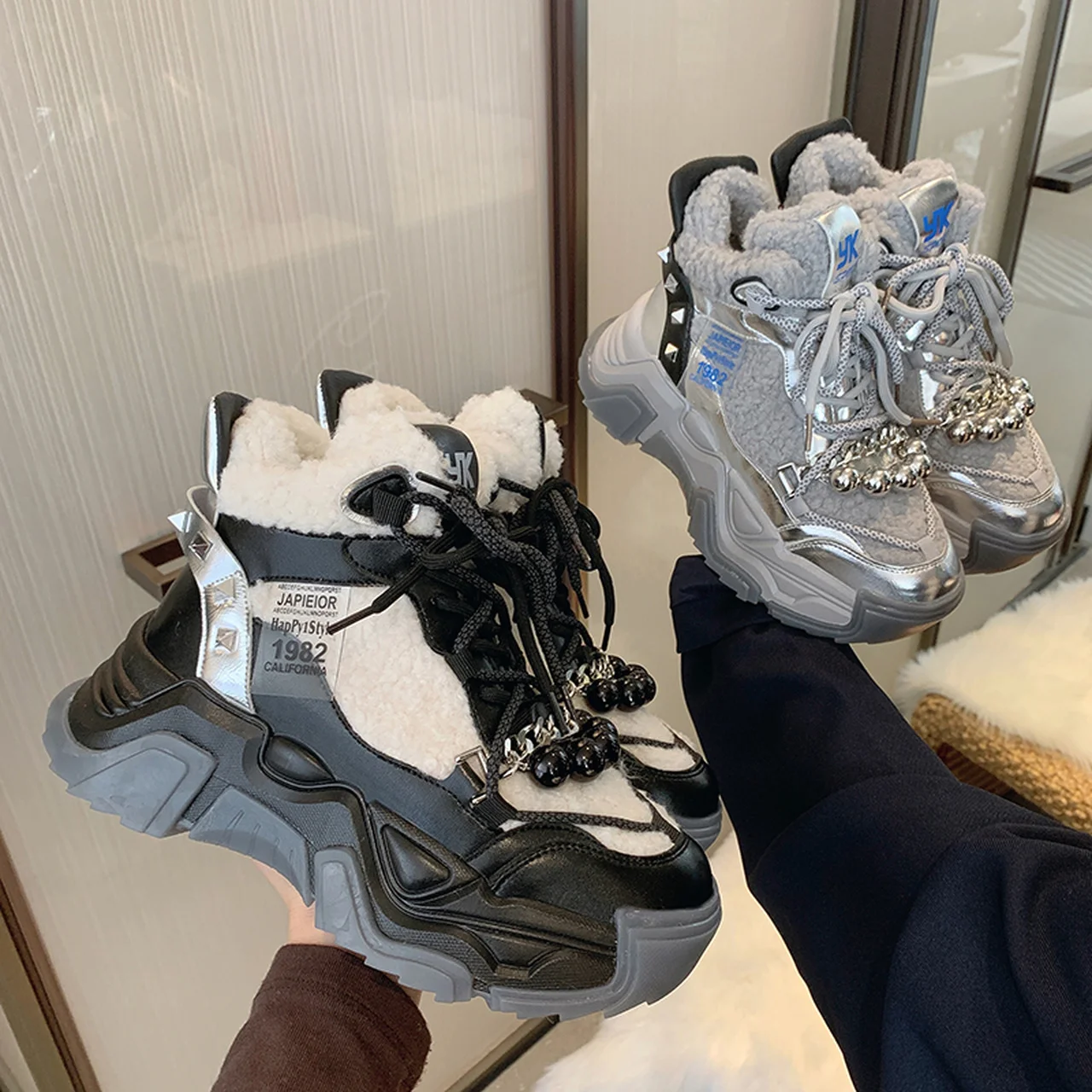 

Женская спортивная обувь, обувь с вулканизированной подошвой, кроссовки на толстой подошве, новинка сезона осень-зима 2022, хлопковая обувь с ...