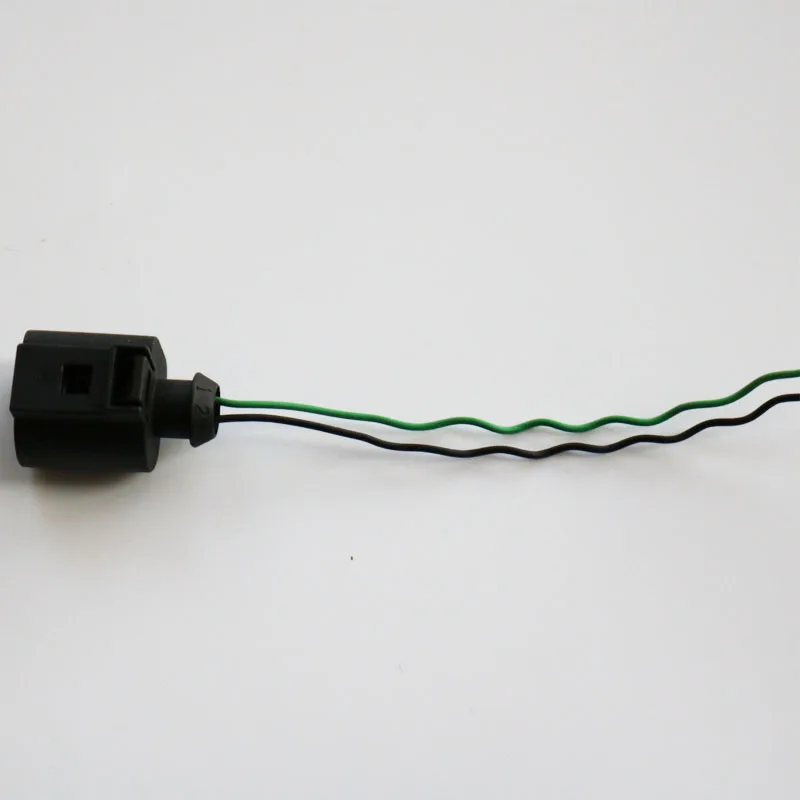 Cable Насос охлаждающей воды и подключите кабель для V W CC EOS Tiguan Passat гольф для Q3 TT сиденье Леон 1K0965561J 1J0973702 - Цвет: Cable