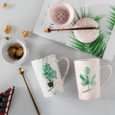 Креативная кружка керамическая с крышкой ложка чашка для молока кофе бытовая чая