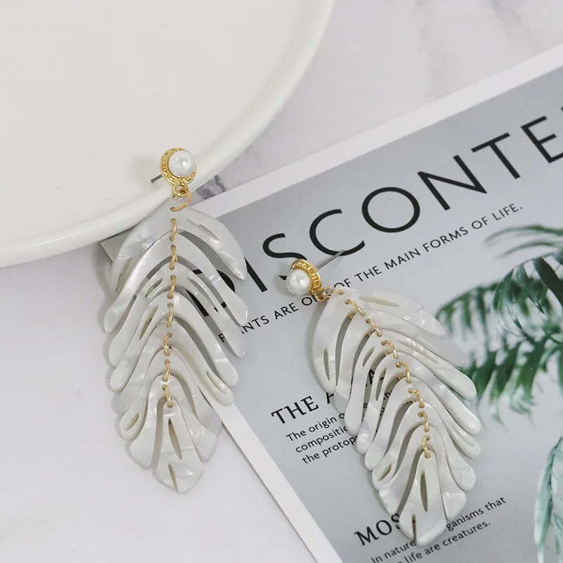 Новые длинные висячие серьги из смолы с зелеными листьями вечерние ювелирные