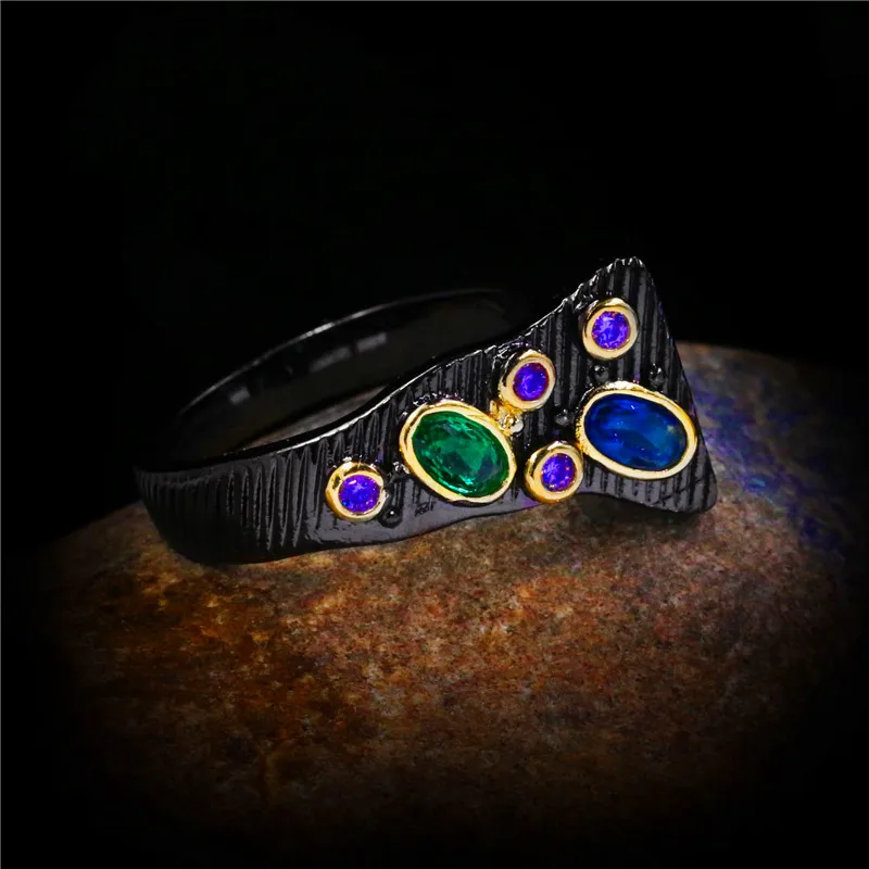 

Vintage Female Rainbow Crystal Stone Ring Charm 14KT Black Gold Wedding Ring Luxury Big Geometric Engagement Rings For Women