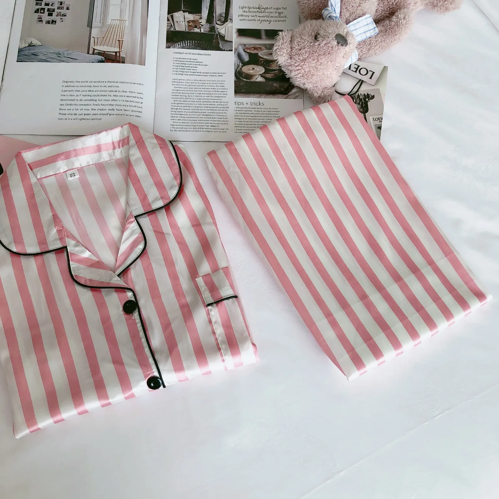 

Pink stripe Pajamas Set Women ice Silk Faux Silk Pajamas Sleepwear Sets Elegant Sexy Satin Fashion Casual Home Clothes Nightwear