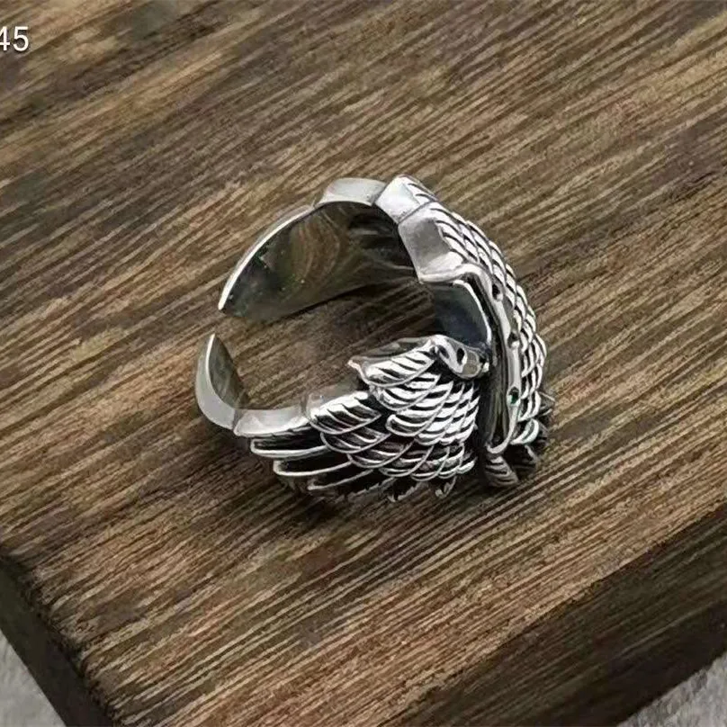 

Men's silver blackened Thai silver original retro embossment feather green Mosaic zircon ring fashion jewelry by hand