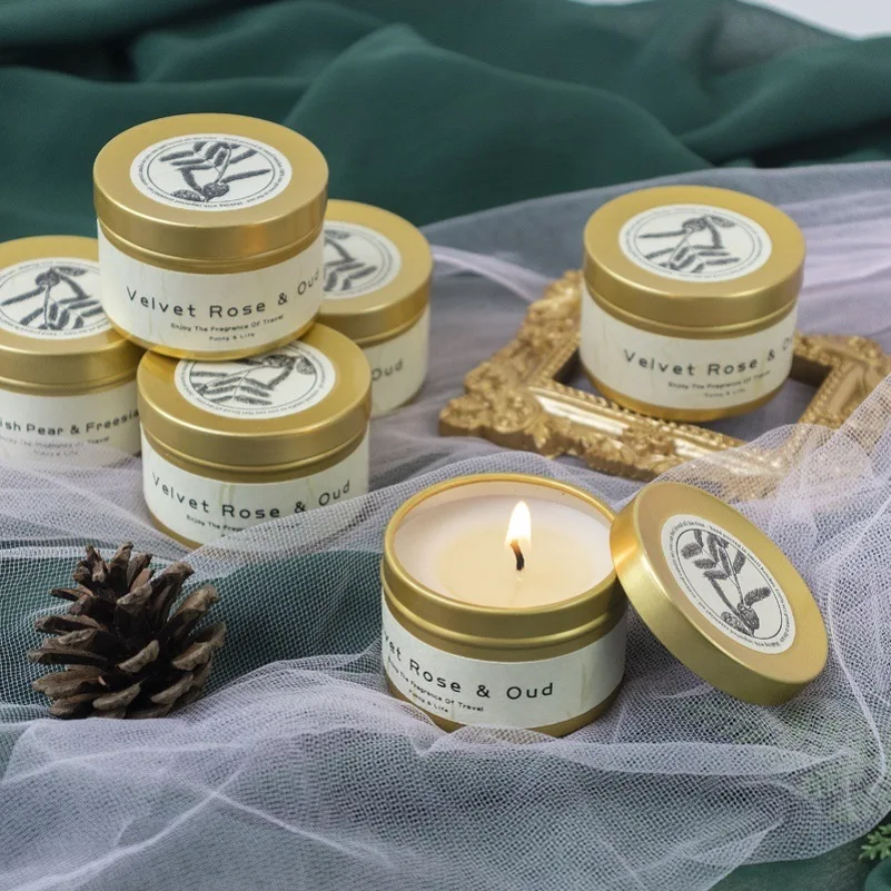 

2021 Hot Sale Zumalong Handmade Tin Gift with Lid, Coumato Wax Luxury Sleeping Aromatherapy Essential Oil Christmas Candle